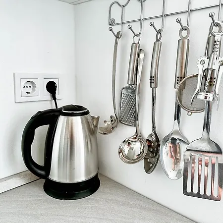 Brand New 2 Bed, 1 Bath Condo Zára Kültér fotó